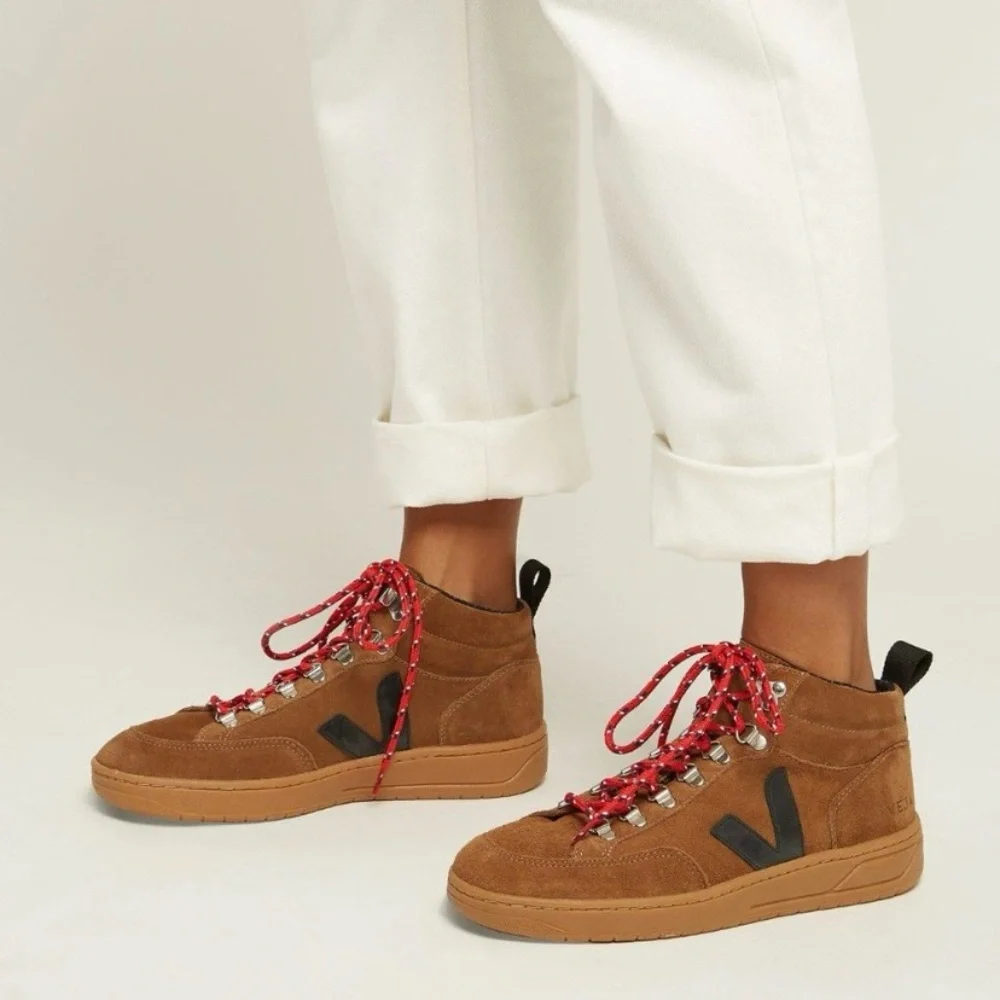 Veja Roraima Suede Sneaker, Brown /‎ Black